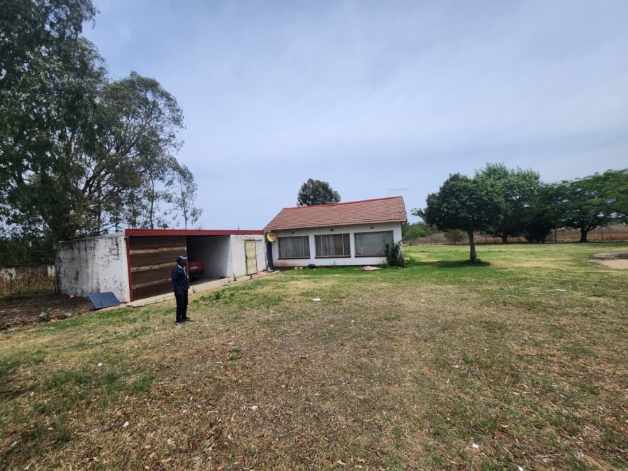 4 Bedroom Property for Sale in Timsrand A H Gauteng