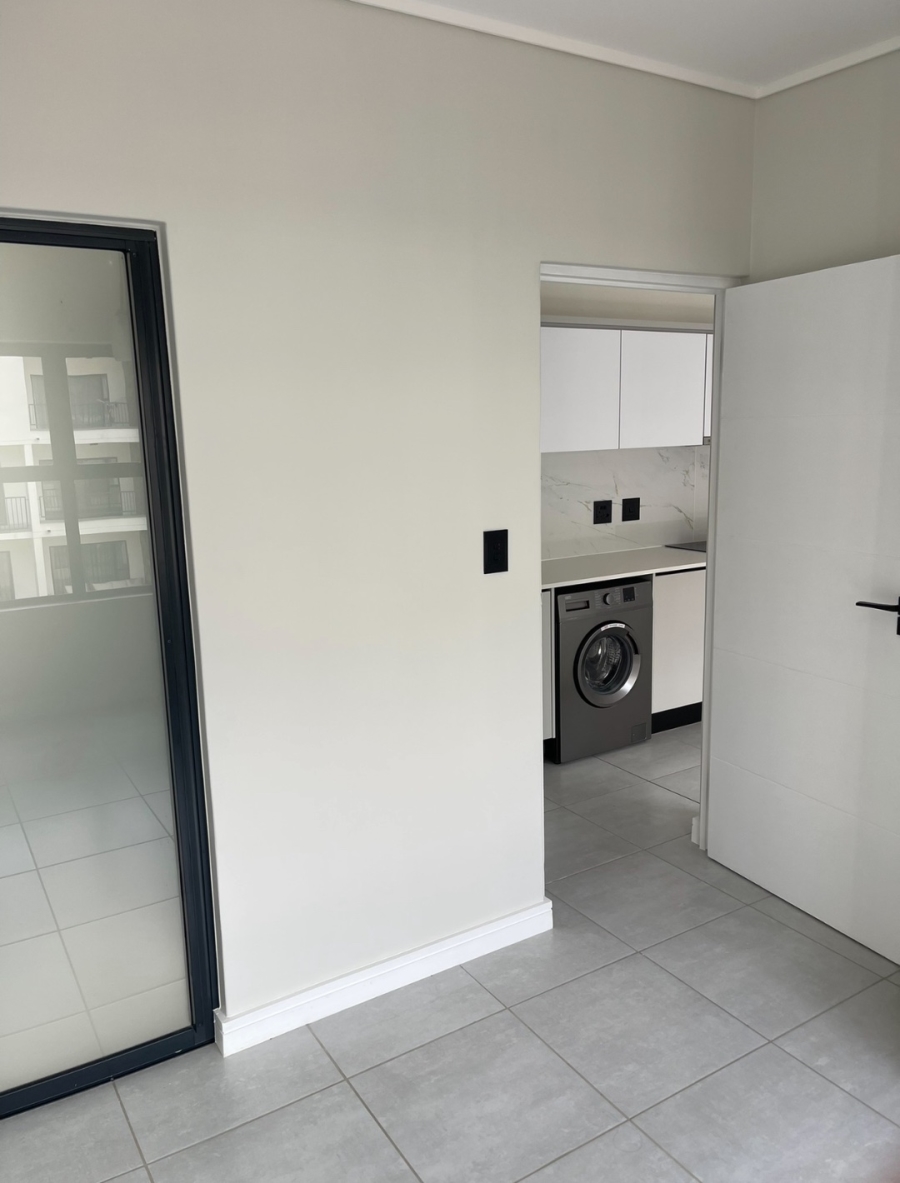 To Let 1 Bedroom Property for Rent in Crowthorne AH Gauteng