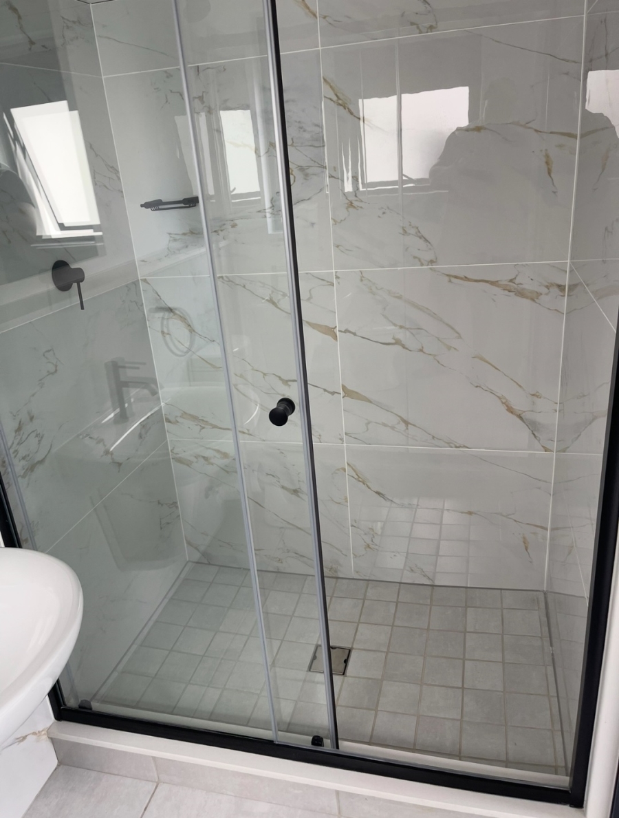 To Let 1 Bedroom Property for Rent in Crowthorne AH Gauteng