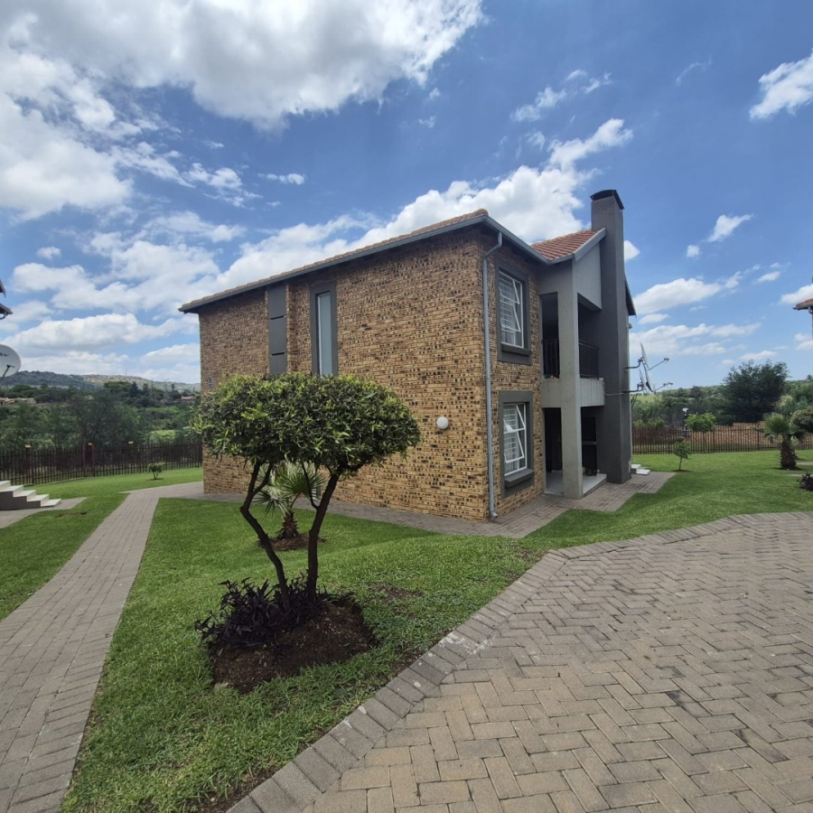 2 Bedroom Property for Sale in Wilgeheuwel Gauteng