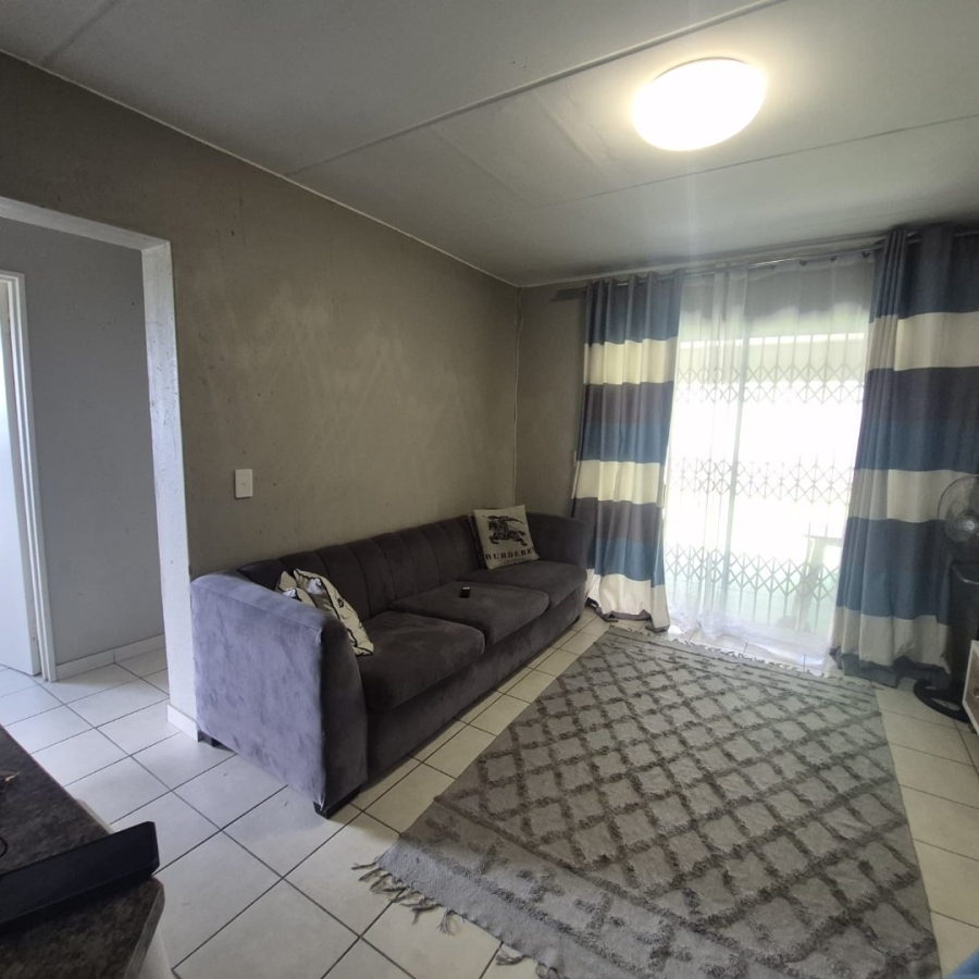 2 Bedroom Property for Sale in Wilgeheuwel Gauteng