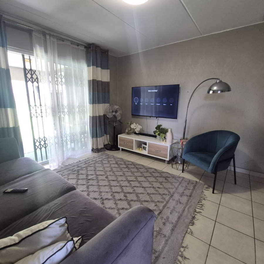 2 Bedroom Property for Sale in Wilgeheuwel Gauteng