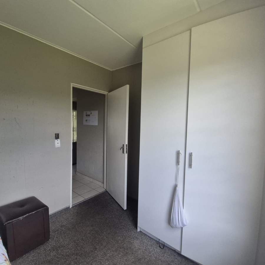 2 Bedroom Property for Sale in Wilgeheuwel Gauteng