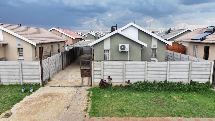 3 Bedroom Property for Sale in Sky City Gauteng