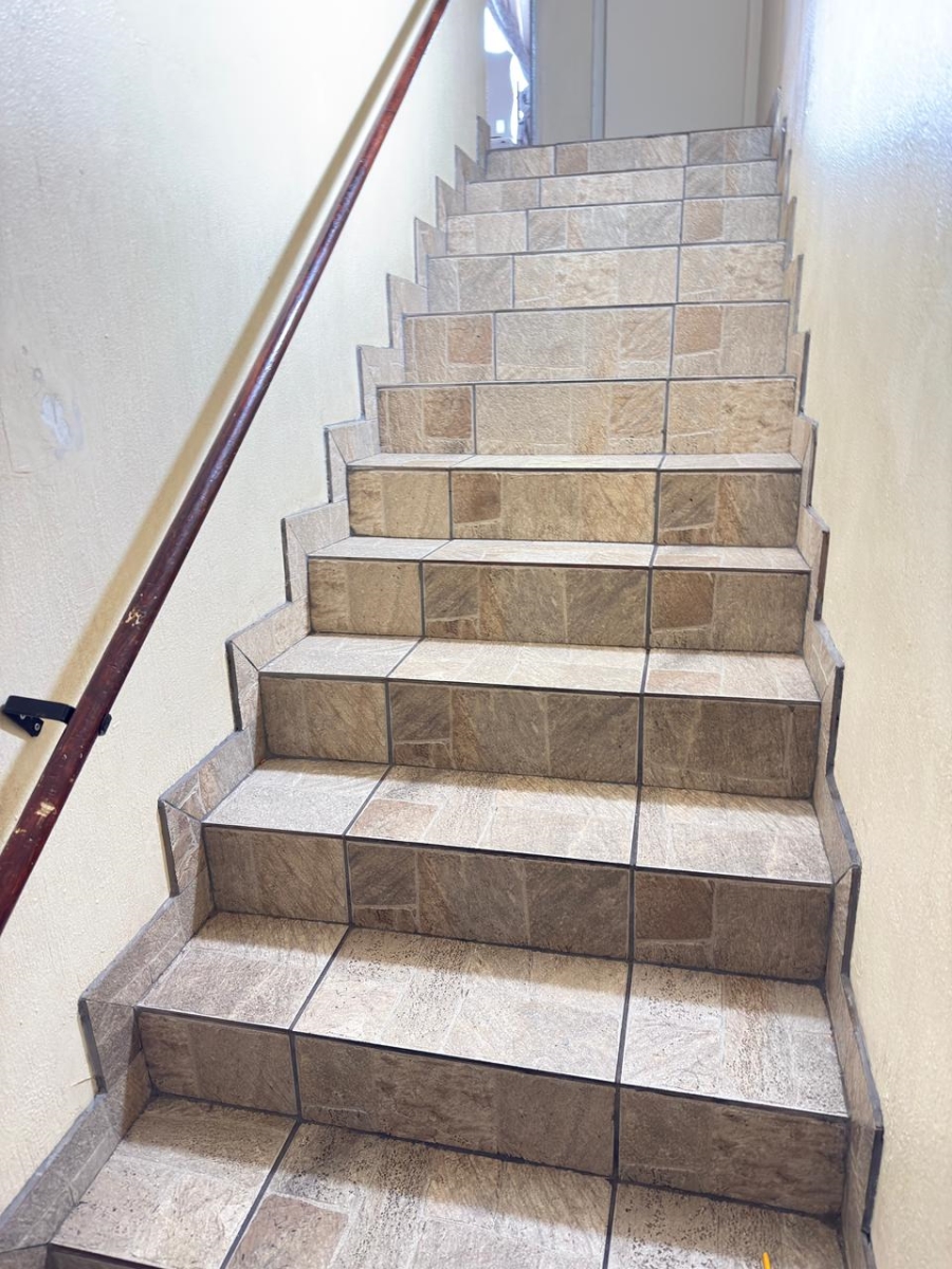 2 Bedroom Property for Sale in Edleen Gauteng