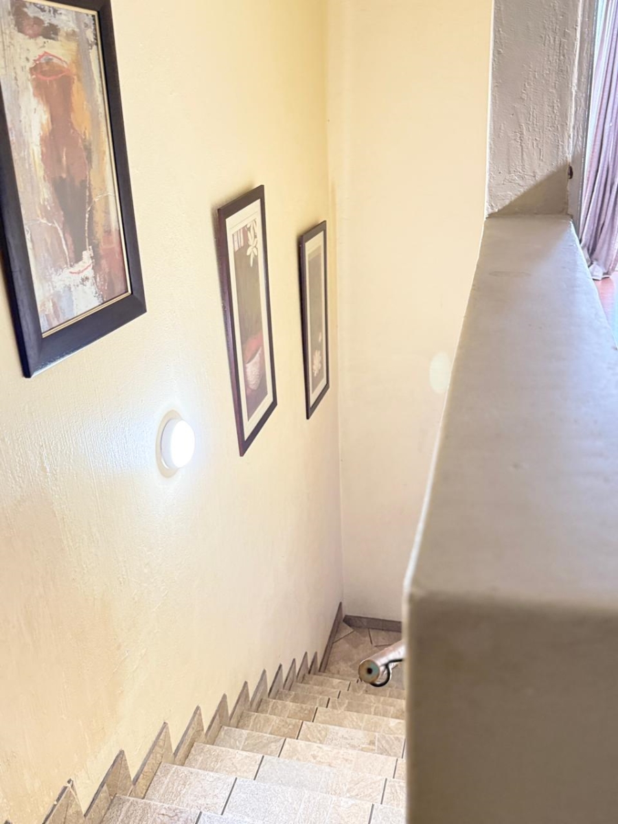 2 Bedroom Property for Sale in Edleen Gauteng