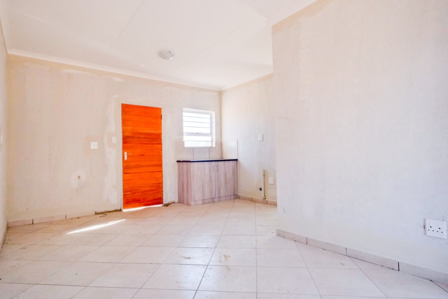 2 Bedroom Property for Sale in Olievenhoutbosch Gauteng