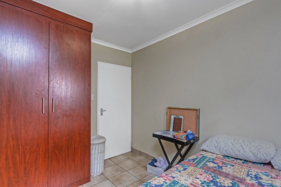 3 Bedroom Property for Sale in Kosmosdal Gauteng