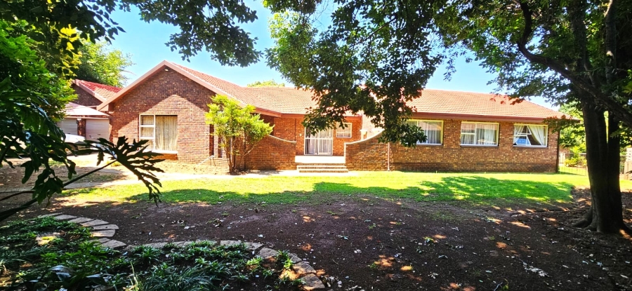 4 Bedroom Property for Sale in Ferryvale Gauteng