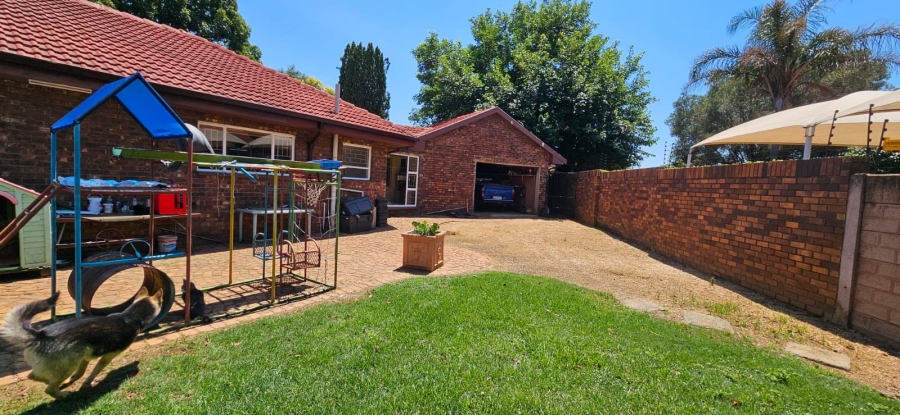 4 Bedroom Property for Sale in Ferryvale Gauteng