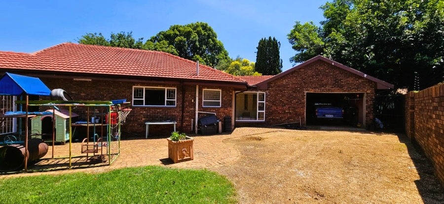 4 Bedroom Property for Sale in Ferryvale Gauteng
