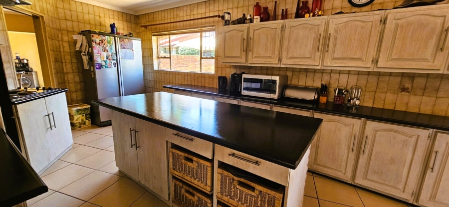 4 Bedroom Property for Sale in Ferryvale Gauteng