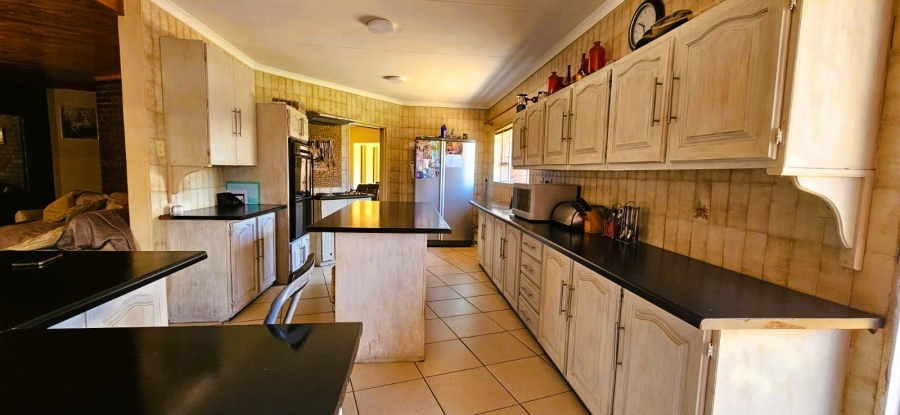 4 Bedroom Property for Sale in Ferryvale Gauteng