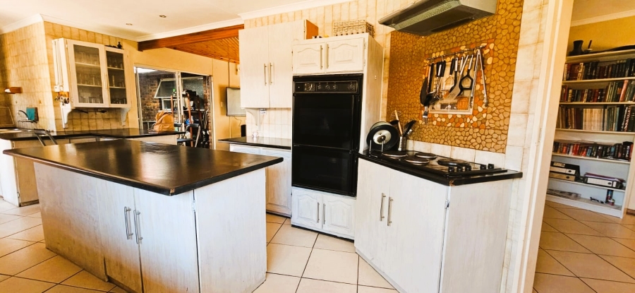 4 Bedroom Property for Sale in Ferryvale Gauteng