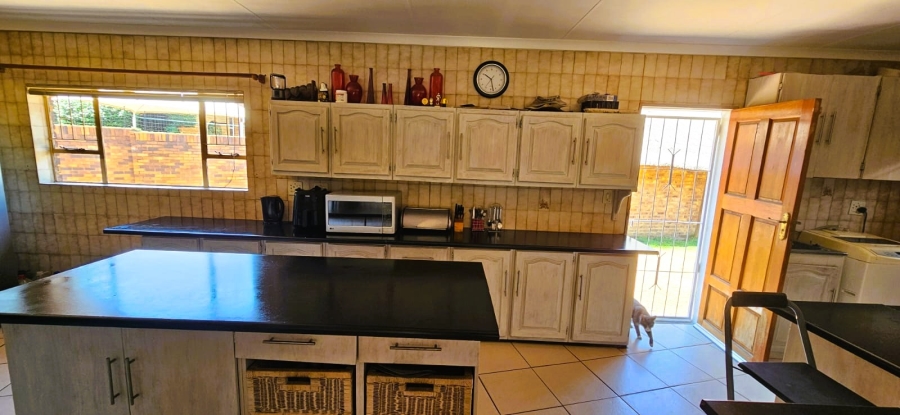 4 Bedroom Property for Sale in Ferryvale Gauteng