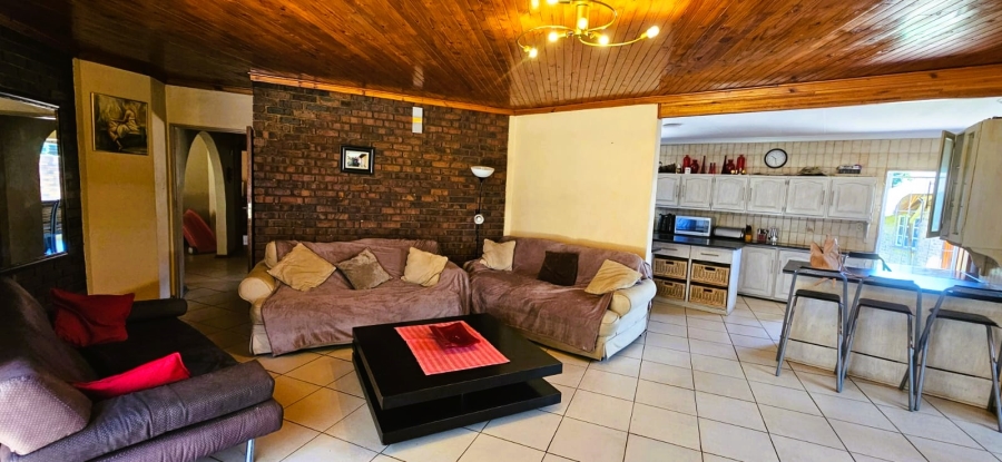 4 Bedroom Property for Sale in Ferryvale Gauteng