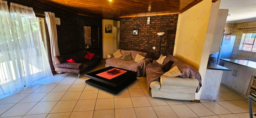 4 Bedroom Property for Sale in Ferryvale Gauteng