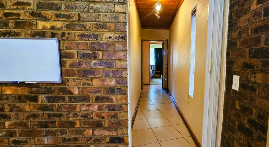 4 Bedroom Property for Sale in Ferryvale Gauteng