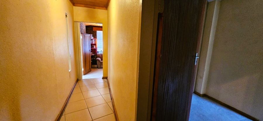 4 Bedroom Property for Sale in Ferryvale Gauteng