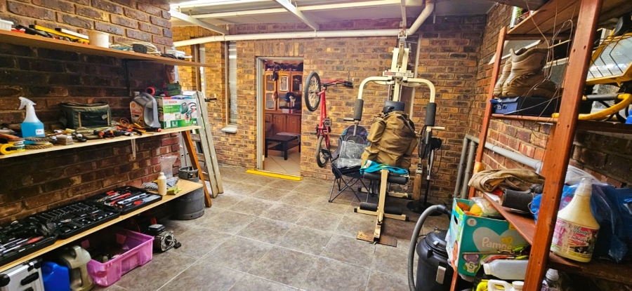 4 Bedroom Property for Sale in Ferryvale Gauteng