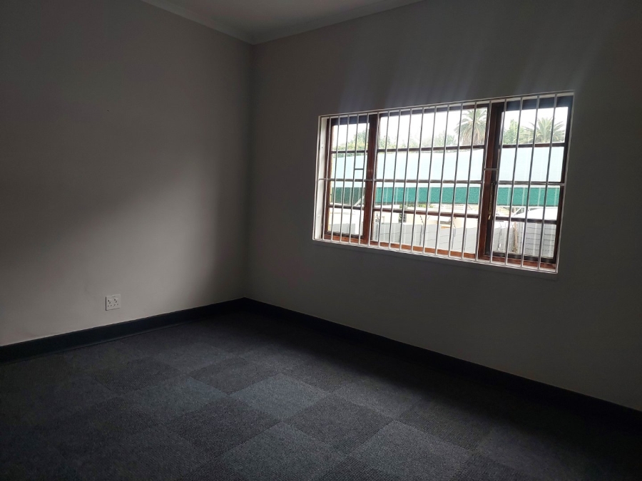 To Let commercial Property for Rent in Greenside Gauteng