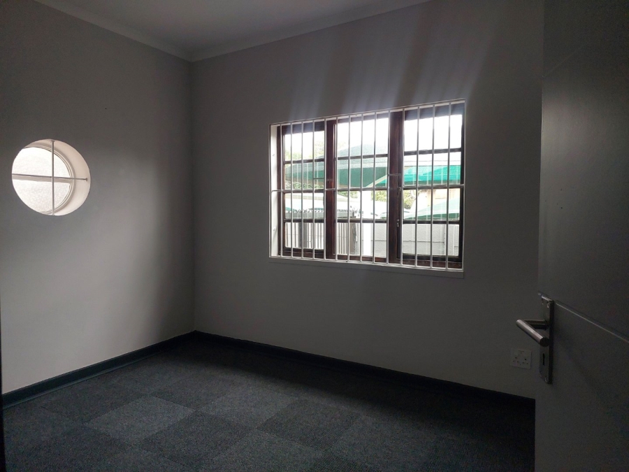 To Let commercial Property for Rent in Greenside Gauteng