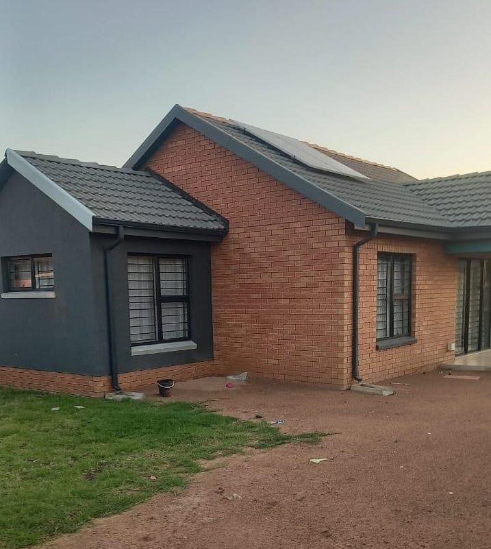 3 Bedroom Property for Sale in Klerksoord Gauteng