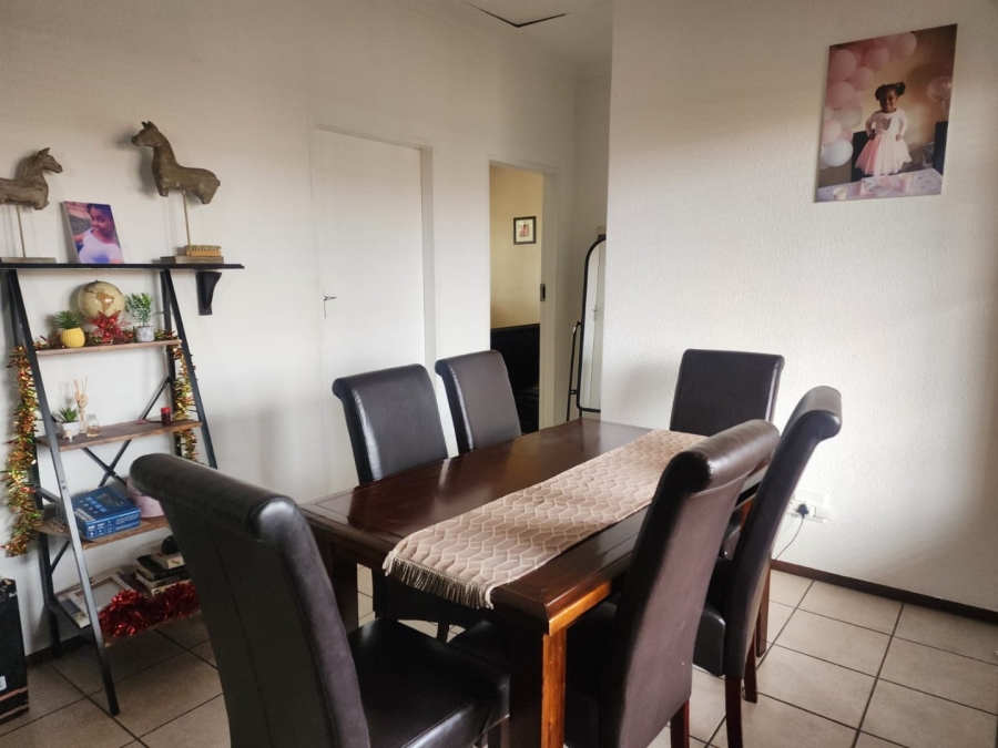 To Let 2 Bedroom Property for Rent in Halfway Gardens Gauteng