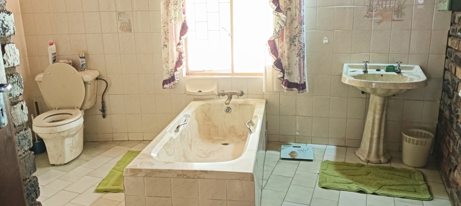 Commercial Property for Sale in Welverdiend AH Gauteng