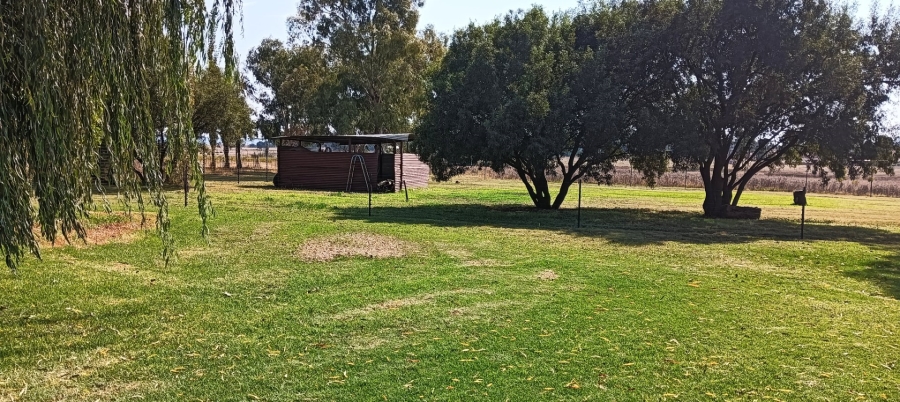 Commercial Property for Sale in Welverdiend AH Gauteng