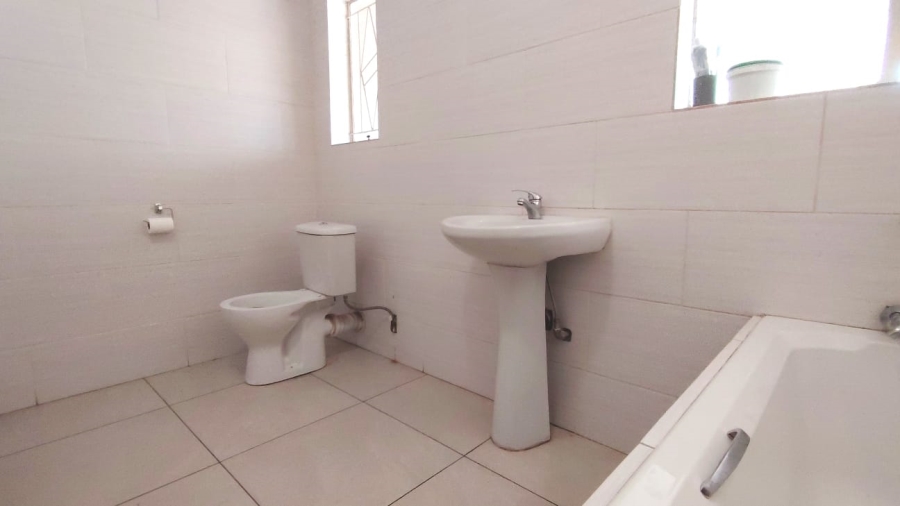 4 Bedroom Property for Sale in Risiville Gauteng