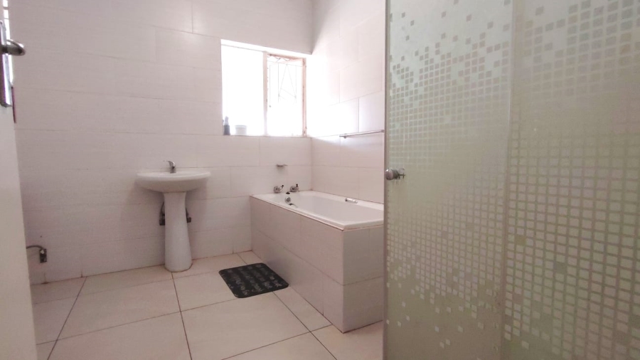 4 Bedroom Property for Sale in Risiville Gauteng