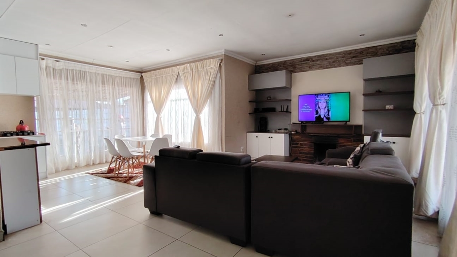 4 Bedroom Property for Sale in Risiville Gauteng