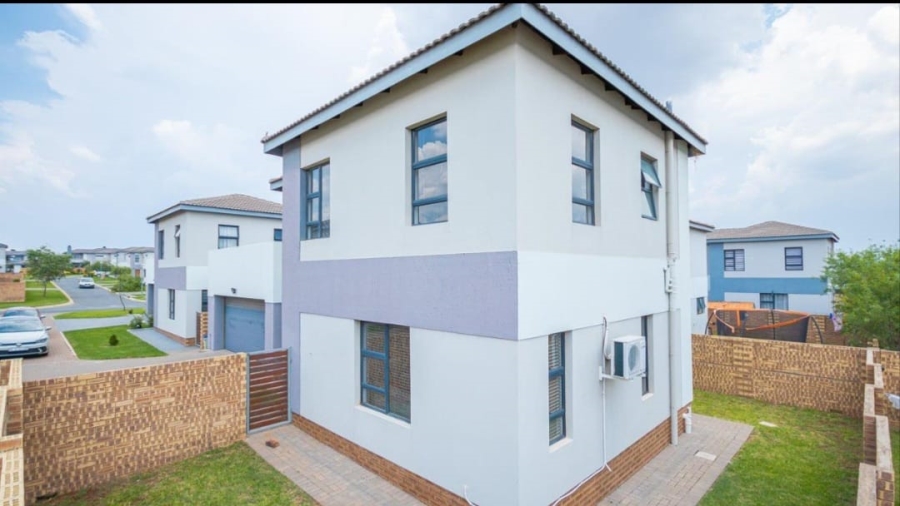 3 Bedroom Property for Sale in Thatchfield Ridge Gauteng