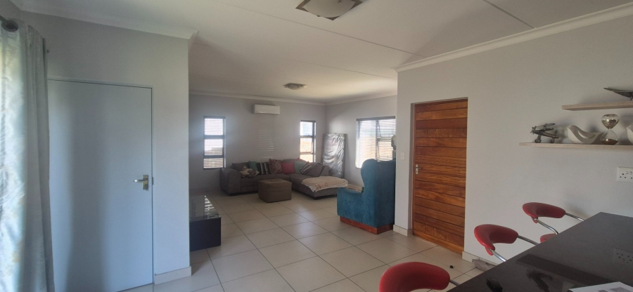 3 Bedroom Property for Sale in Thatchfield Ridge Gauteng