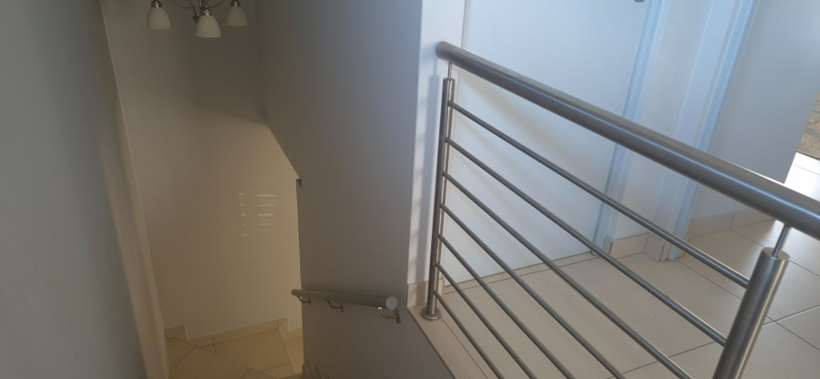 3 Bedroom Property for Sale in Thatchfield Ridge Gauteng