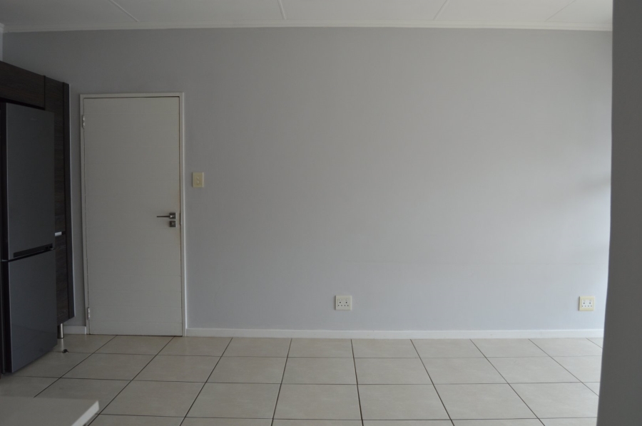 To Let 1 Bedroom Property for Rent in Bryanston Gauteng