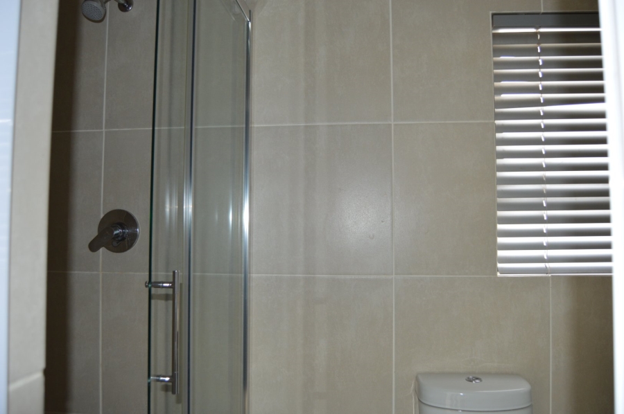 To Let 1 Bedroom Property for Rent in Bryanston Gauteng