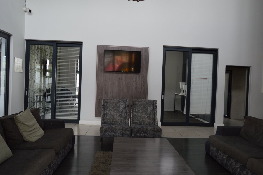 To Let 1 Bedroom Property for Rent in Bryanston Gauteng
