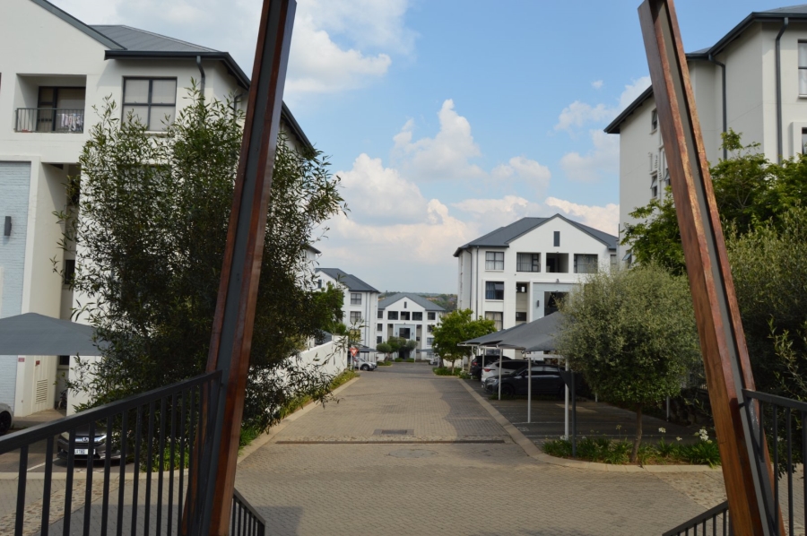 To Let 1 Bedroom Property for Rent in Bryanston Gauteng