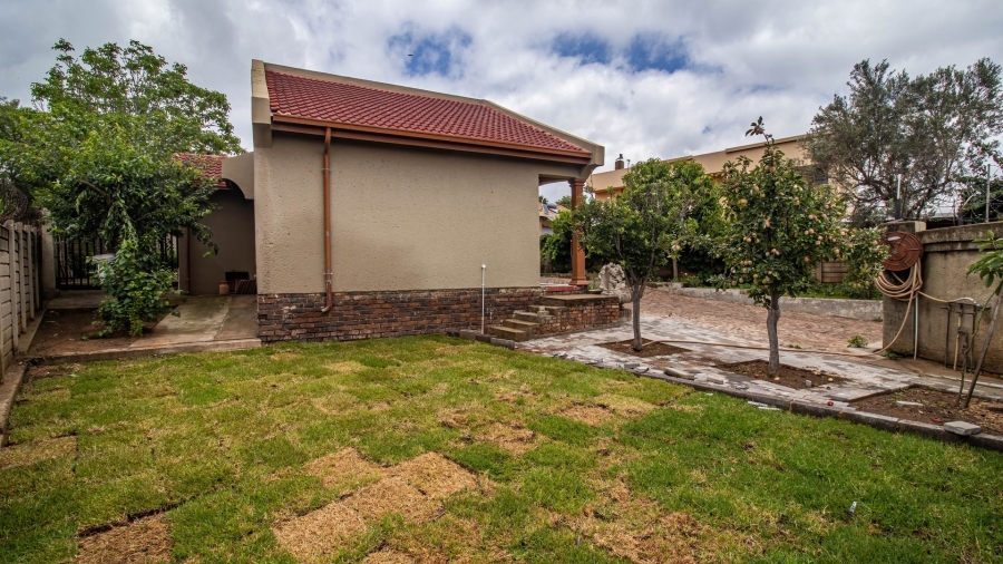 3 Bedroom Property for Sale in Elandspark Gauteng