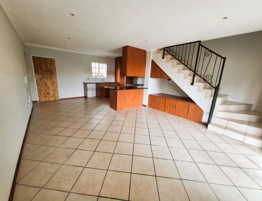 To Let 3 Bedroom Property for Rent in La Montagne Gauteng