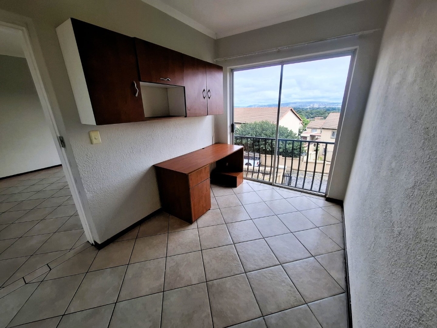 To Let 3 Bedroom Property for Rent in La Montagne Gauteng