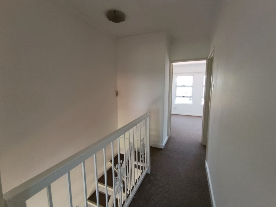 2 Bedroom Property for Sale in Illovo Gauteng