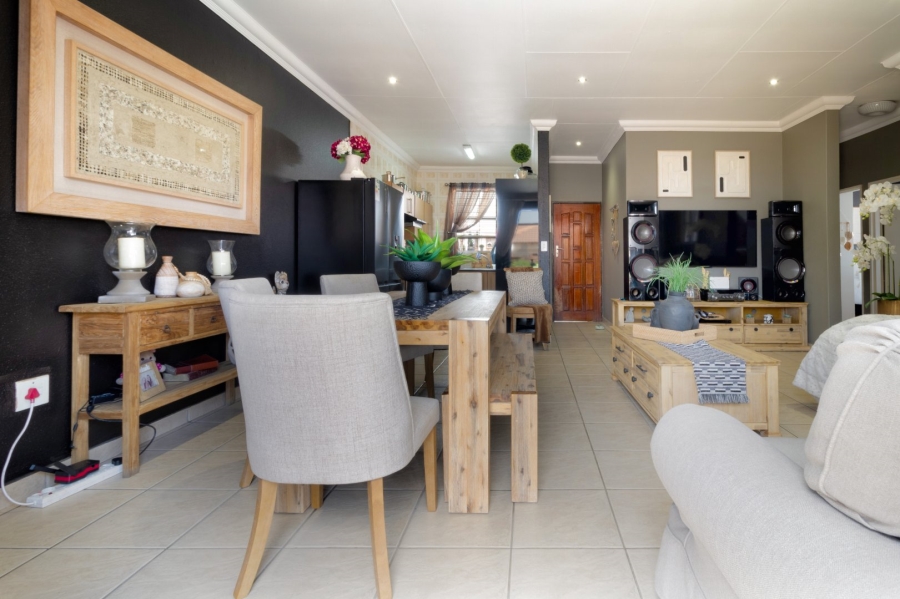 3 Bedroom Property for Sale in New Market Park Gauteng