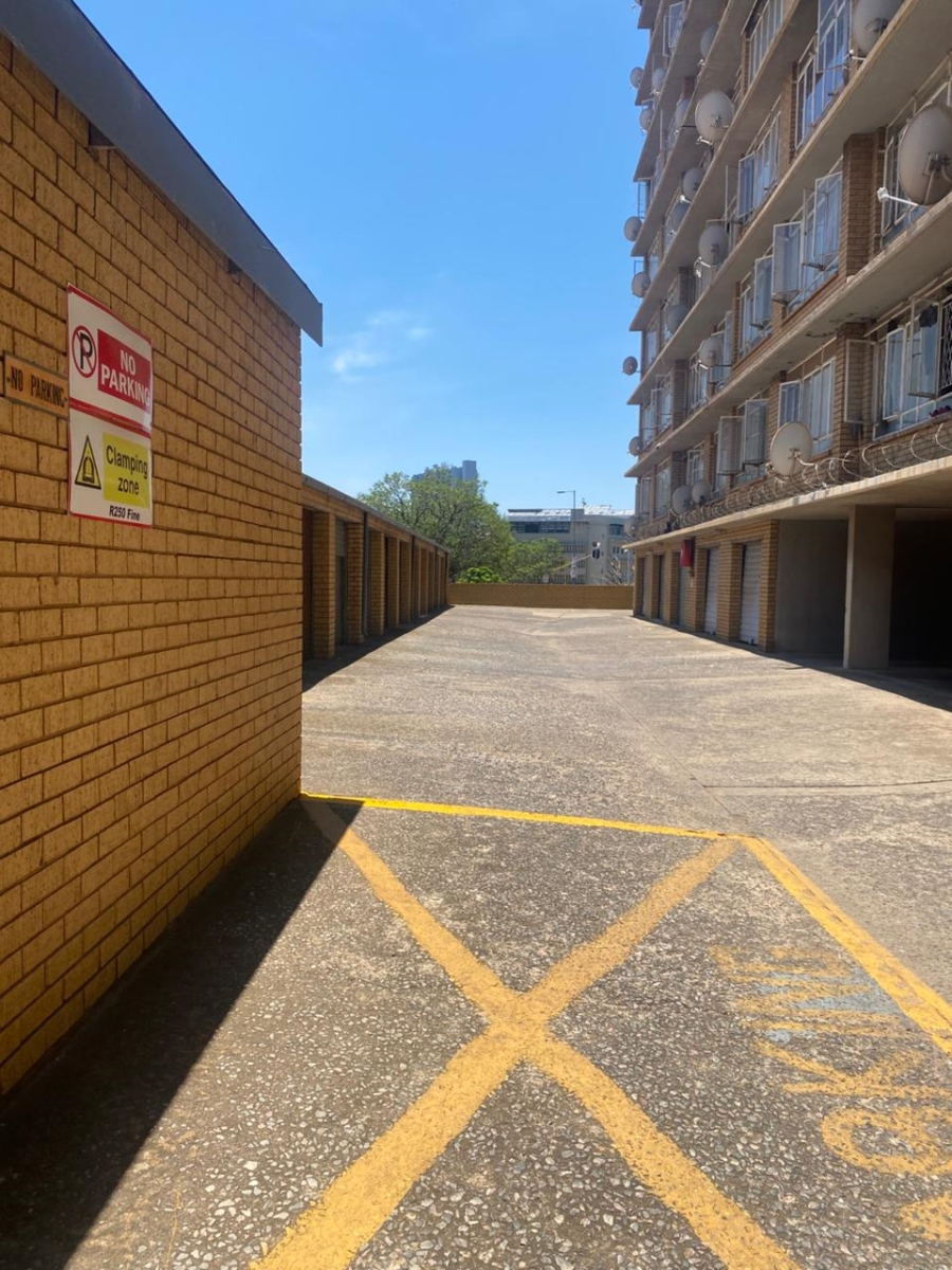 6 Bedroom Property for Sale in Pretoria Central Gauteng