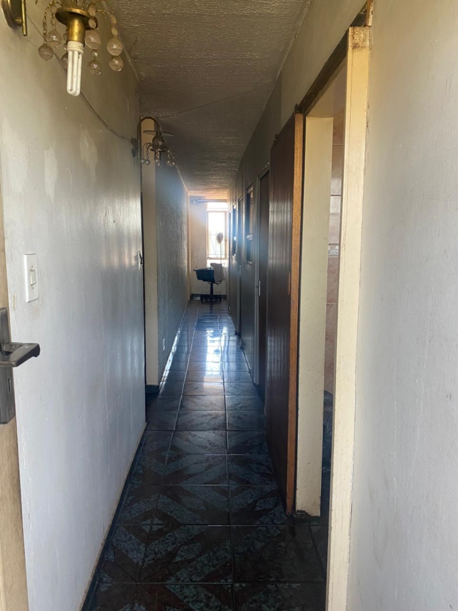 6 Bedroom Property for Sale in Pretoria Central Gauteng