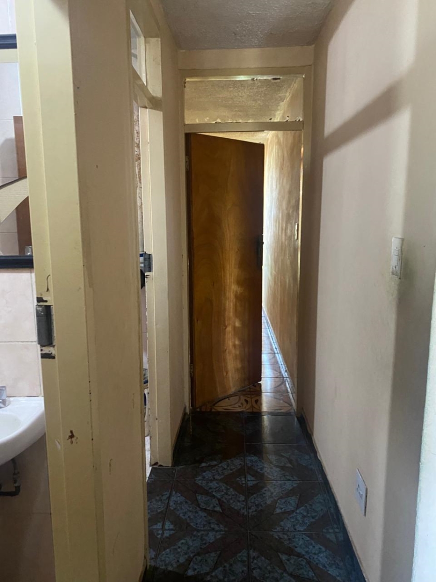 6 Bedroom Property for Sale in Pretoria Central Gauteng