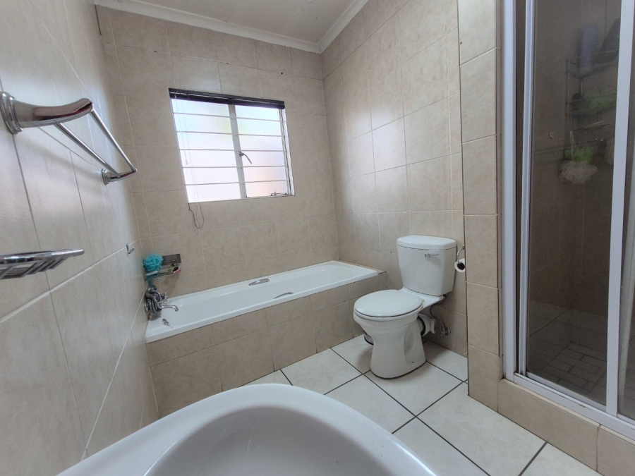 3 Bedroom Property for Sale in Duncanville Gauteng