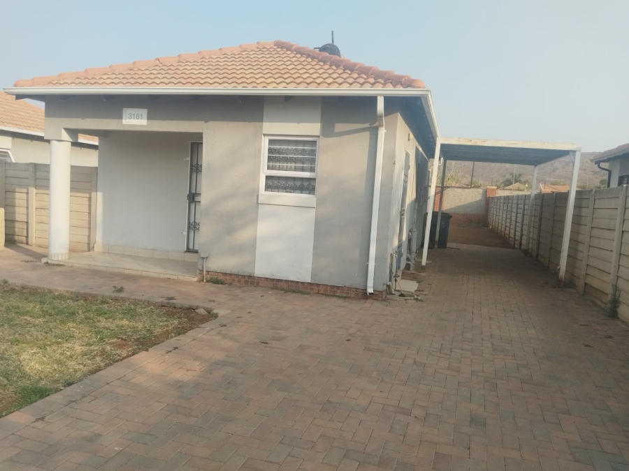 To Let  Bedroom Property for Rent in Kirkney Gauteng